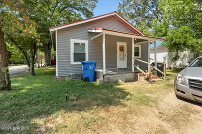 605 E Covington Street, Laurinburg, NC 28352 - Photo 21