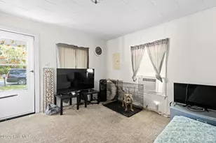605 E Covington St, Laurinburg, NC 28352 - Photo 25