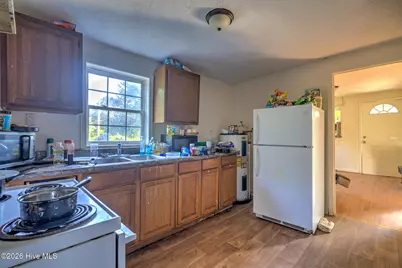 605 E Covington Street, Laurinburg, NC 28352 - Photo 41