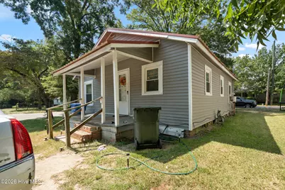 605 E Covington Street, Laurinburg, NC 28352 - Photo 23