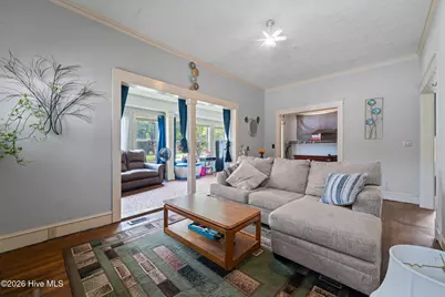 307 W Canary Street, Dunn, NC 28334 - Photo 7