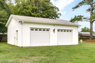 206 W Clement Street, Wallace, NC 28466 - Photo 25
