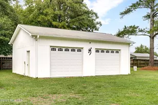 206 W Clement St, Wallace, NC 28466 - Photo 25