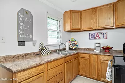 206 W Clement Street, Wallace, NC 28466 - Photo 9