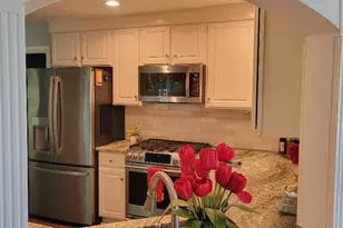 3131 Cleere Ct, Greenville, NC 27858 - Photo 9