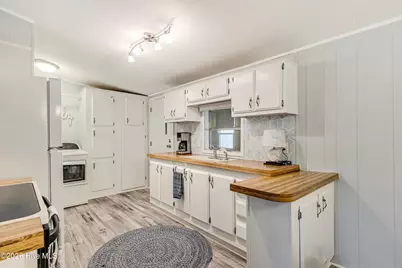 609 Magnolia Drive, Sunset Beach, NC 28468 - Photo 19