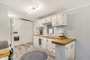 609 Magnolia Dr, Sunset Beach, NC 28468 - Photo 19