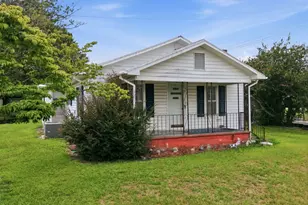 113 E 1st St, Kinston, NC 28504 - Photo 1