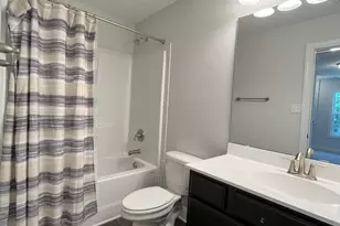 400 Amethyst Ct, Jacksonville, NC 28546 - Photo 11