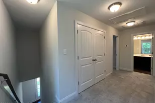 400 Amethyst Ct, Jacksonville, NC 28546 - Photo 9