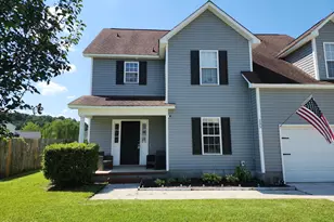 205 Ashcroft Dr, Jacksonville, NC 28546 - Photo 3