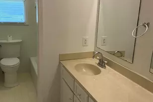 221 E Bladen St, Bladenboro, NC 28320 - Photo 29