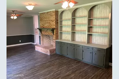 221 E Bladen Street, Bladenboro, NC 28320 - Photo 19