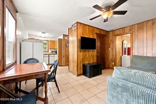 1707 Wyandotte St, Kill Devil Hills, NC 27948 - Photo 9