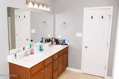 103 Amberwine Circle, Richlands, NC 28574 - Photo 21