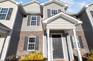 102 W Murrow Ln, Jacksonville, NC 28546 - Photo 1