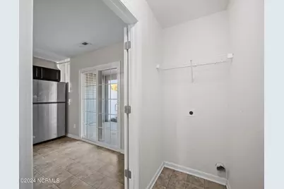 102 W Murrow Lane, Jacksonville, NC 28546 - Photo 13
