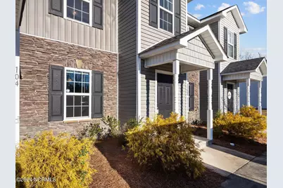 102 W Murrow Lane, Jacksonville, NC 28546 - Photo 3