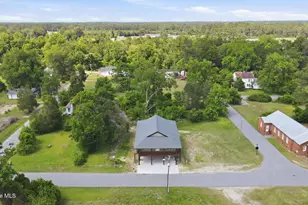 303 E Jones St, Trenton, NC 28585 - Photo 43
