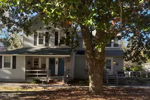 320 N Bennett St, Southern Pines, NC 28387 - Photo 1