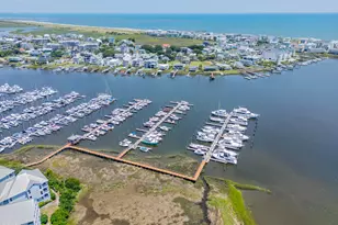 1519 Island Marina Dr, Carolina Beach, NC 28428 - Photo 5