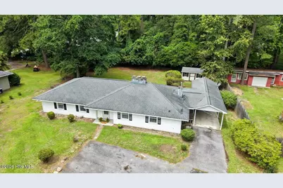 2610 Evans Street, Greenville, NC 27834 - Photo 3