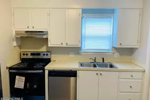 4223 SE College St, Ayden, NC 28513 - Photo 7