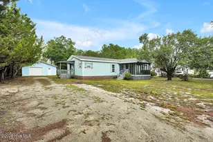 4741 W Trace Dr, Southport, NC 28461 - Photo 3