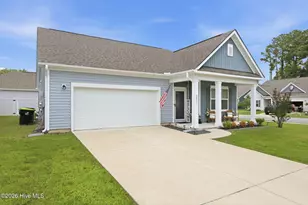 2017 Bogue Ln, New Bern, NC 28562 - Photo 3
