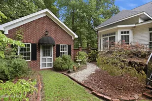 2326 Autumn Dr, Kinston, NC 28501 - Photo 9
