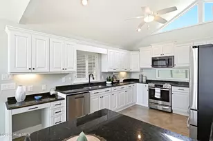 119 Sound View Dr, Hampstead, NC 28443 - Photo 17