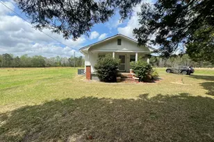 3241 General Howe Hwy, Riegelwood, NC 28456 - Photo 3