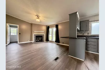265 Colonial Landing Road SE, Bolivia, NC 28422 - Photo 5