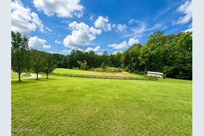 615 Summit Street, Carthage, NC 28327 - Photo 7
