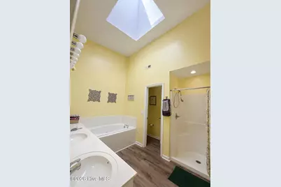 4146 Breezewood Drive #Apt 202, Wilmington, NC 28412 - Photo 17