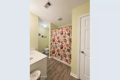 4146 Breezewood Drive #Apt 202, Wilmington, NC 28412 - Photo 15