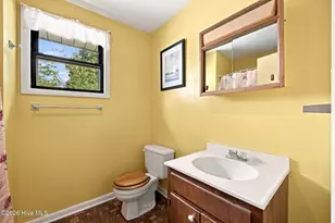 1210 Pelican Dr, New Bern, NC 28560 - Photo 21