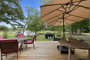 1210 Pelican Dr, New Bern, NC 28560 - Photo 3