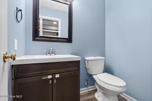 100 W Cameron Ct, Jacksonville, NC 28546 - Photo 13