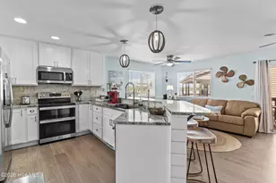 1412 Canal Dr, Carolina Beach, NC 28428 - Photo 11
