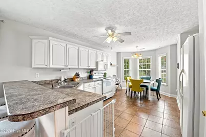 135 Luke Court, New Bern, NC 28560 - Photo 7