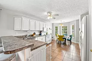 135 Luke Ct, New Bern, NC 28560 - Photo 7