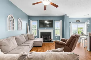 210 Classy Ct, Richlands, NC 28574 - Photo 5
