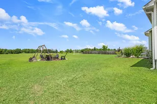 210 Classy Ct, Richlands, NC 28574 - Photo 25