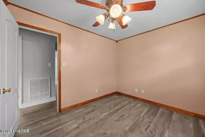 613 Maple Street, Jacksonville, NC 28540 - Photo 17
