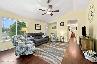 803 Wood Creek Drive, Hubert, NC 28539 - Photo 13