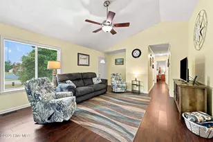 803 Wood Creek Dr, Hubert, NC 28539 - Photo 13
