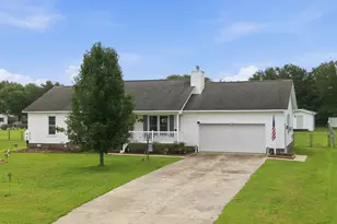 2345 Mayfield Dr, Winterville, NC 28590 - Photo 3