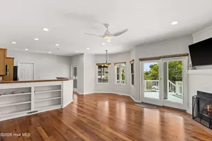 642 S Fourth Ave S, Kure Beach, NC 28449 - Photo 9