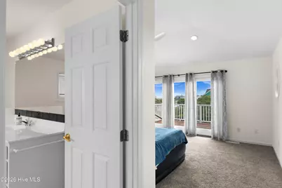 642 S Fourth Avenue S, Kure Beach, NC 28449 - Photo 23